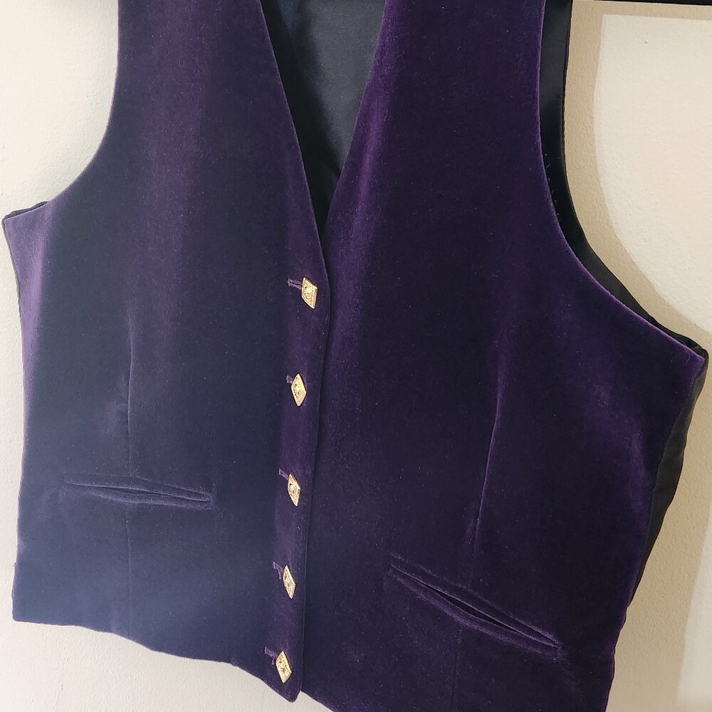 Vintage Prince Charlie Purple Velvet Straight Hem Gold Buttoned Waistcoast Vest - Picture 5 of 12